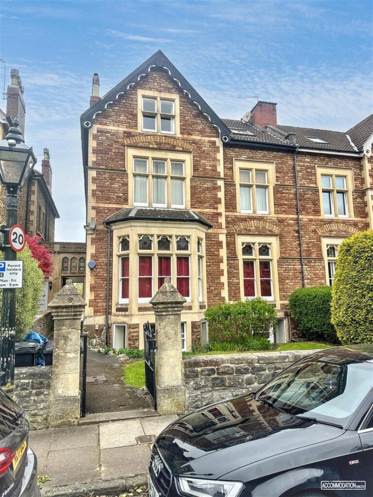 24 Hurle Crescent Garden FlatCliftonBristol